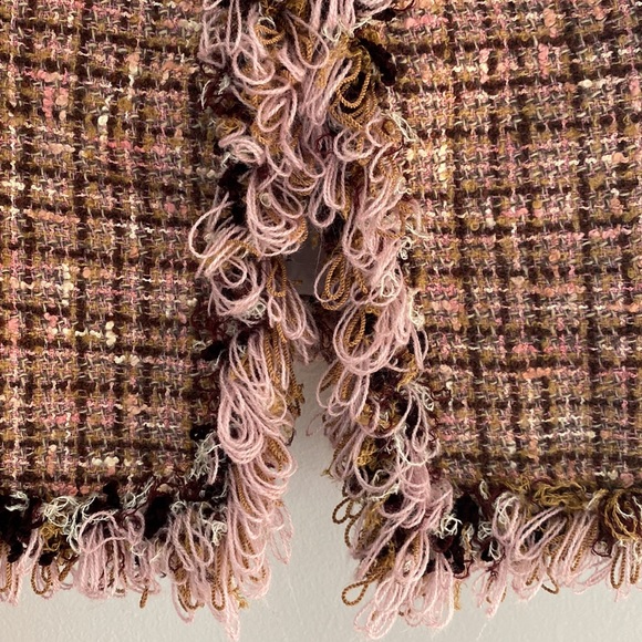 ABS by Allen Schwartz tweed blazer w/fringe accents. Size 8. Pink, tan, brown - Picture 6 of 9
